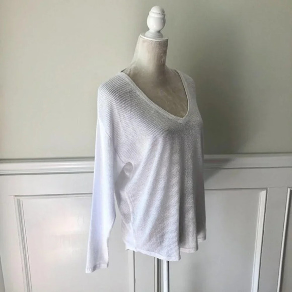 Babaton White Textured V Neck Sweater XS - Picture 2 of 5